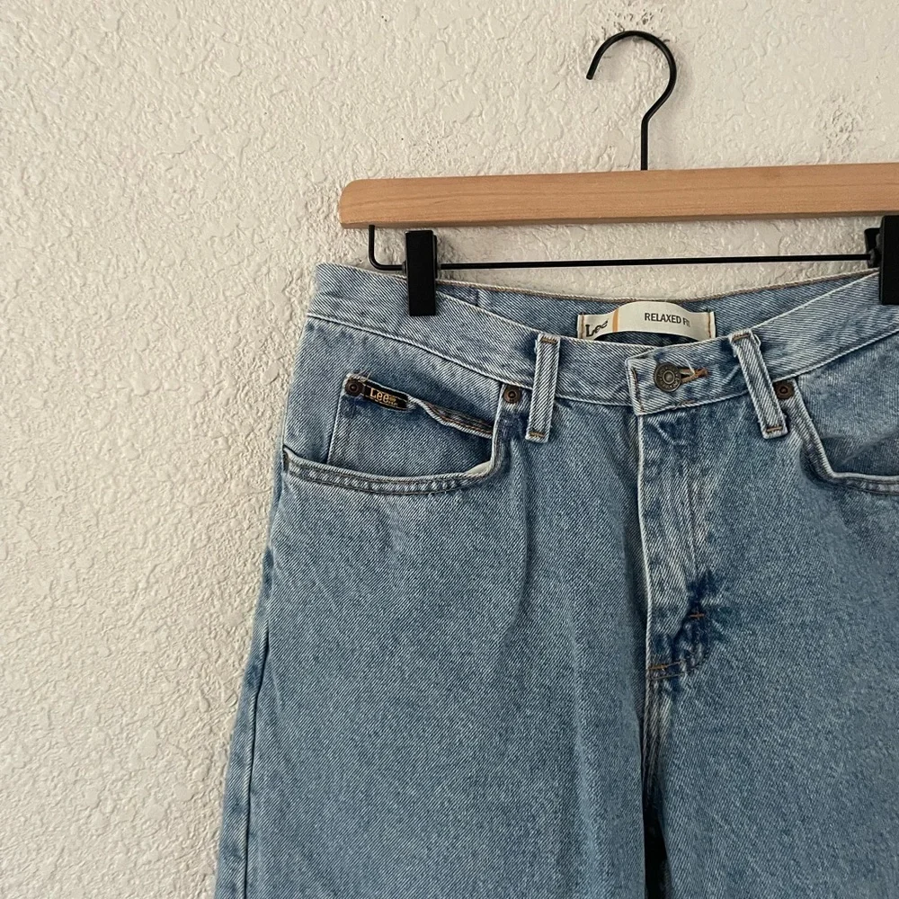 Vintage Lee Cropped Mom Jeans